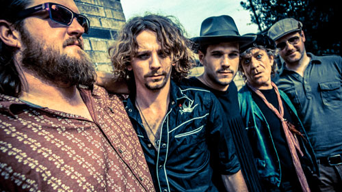 LaVendore Rogue complete Friday’s Blues and Rock night.